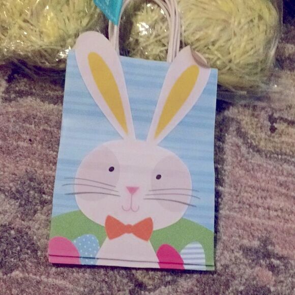 Easter  Bundle of Grass Decorative Bags Golden Eggs - Picture 2 of 8